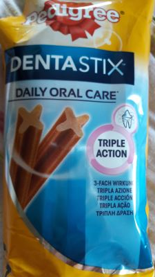 Dentastix daily oral care triple action