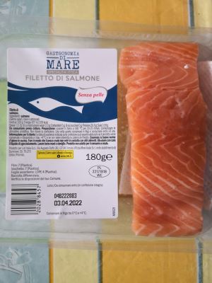 FILETTO DI SALMONE senza pelle