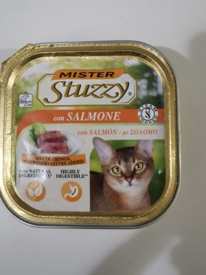 Alimenti per gatti 