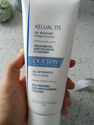 Gel detergente viso e corpo