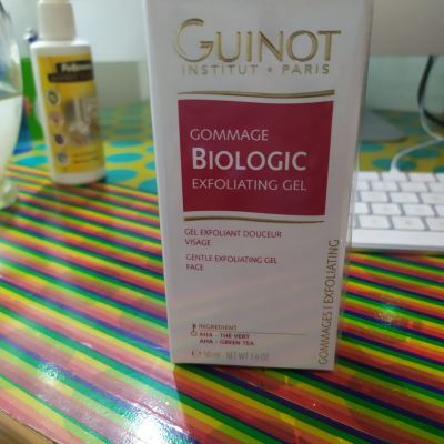 Gommage Biologic exfoliating gel