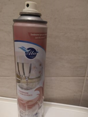 Deodorante spray per ambienti
