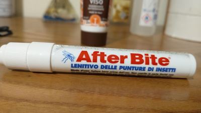 Lenitivo delle punture di insetti
