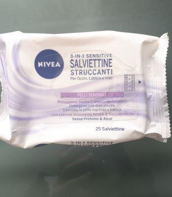 3 in 1 sensitive salviettine struccanti