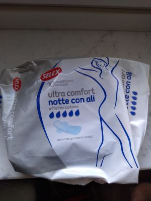 assorbenti ultra comfort notte con ali effetto cotone