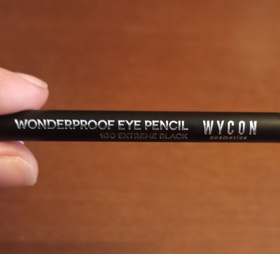 Wonderproof eye pencil