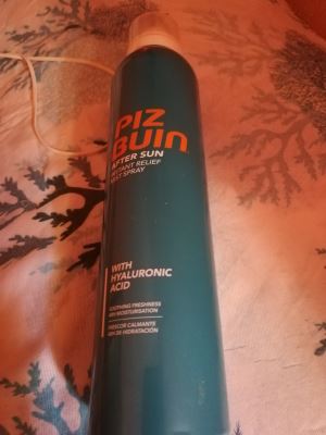 After sun with  hyaluricon