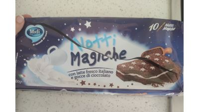10  merendine con latte e gocce di cioccolato