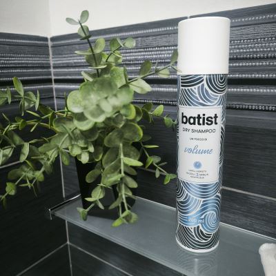 Batist dry shampoo volume