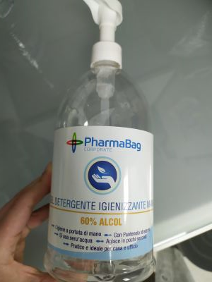 Gel detergente igienizzante mani